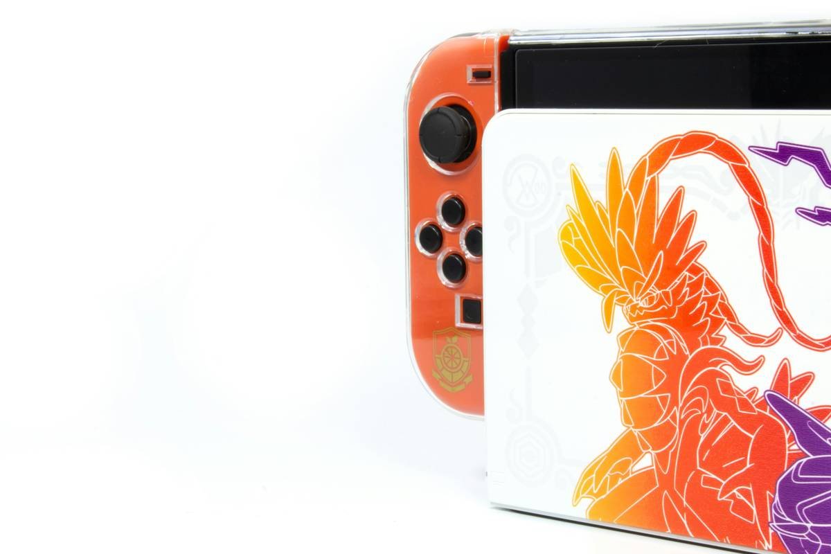Bar chart showing 68% of gamers prefer aesthetic tattoos over literal replicas, with watercolor realism as top choice