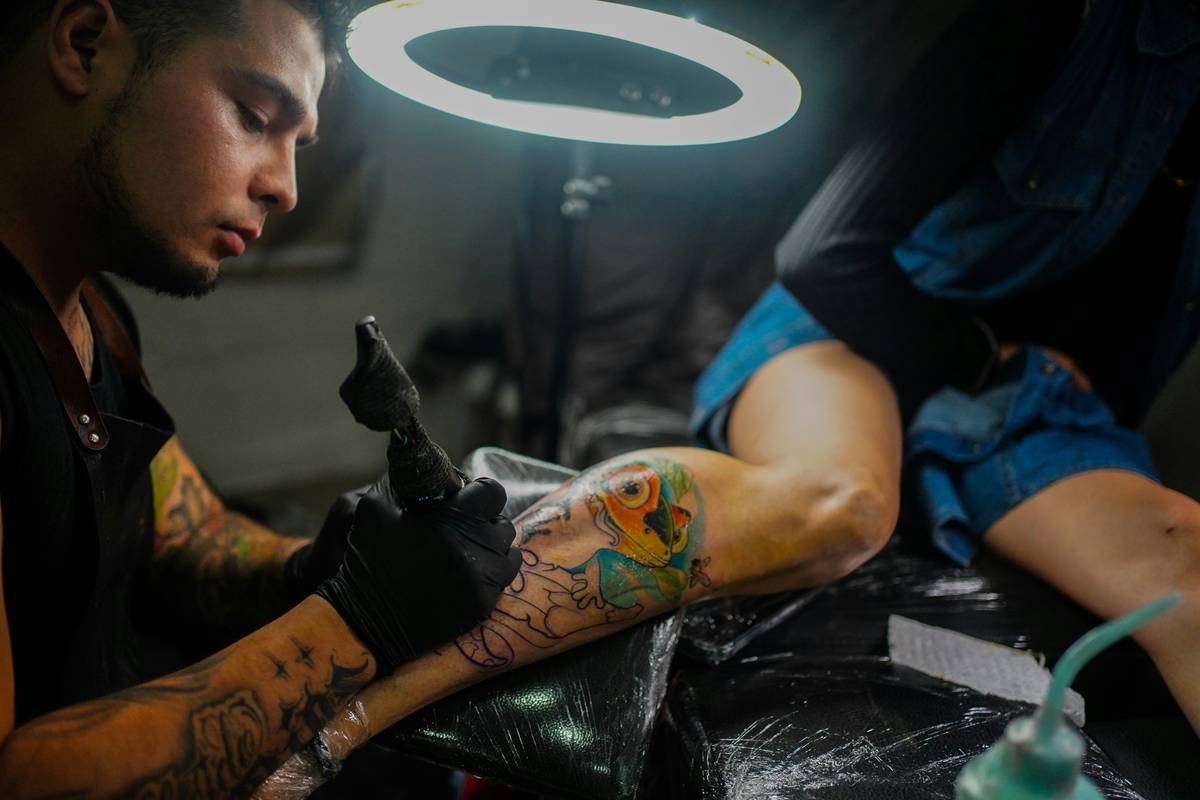 Gaming Tattoo Aftercare for Dry Skin: How to Keep Your Ink Crisp When Your Skin’s Thirsty